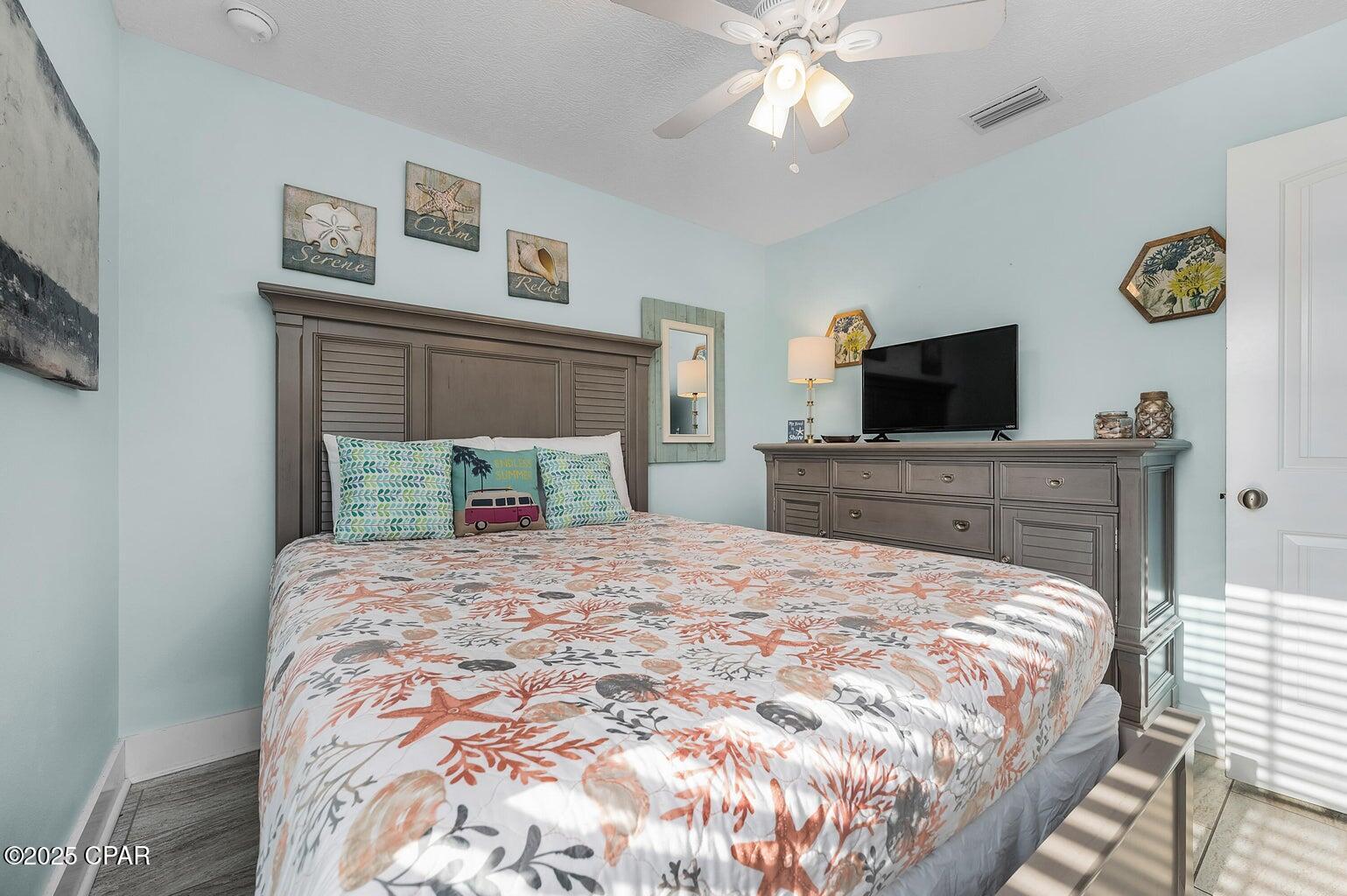 Image 27 For 22520 Hilltop Avenue