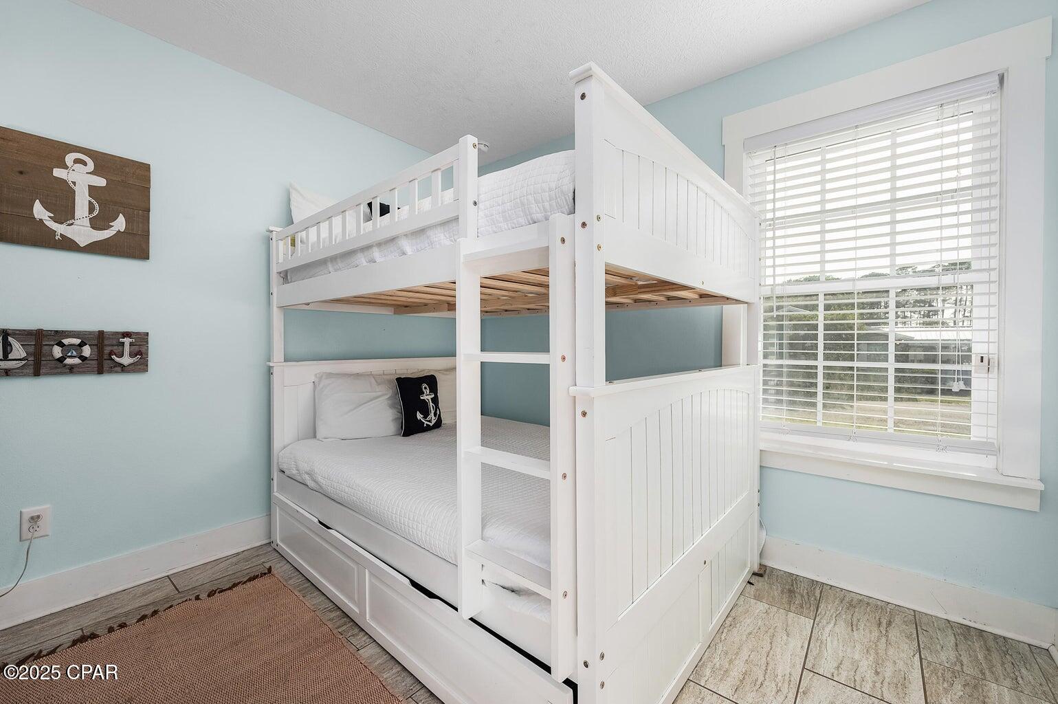 Image 28 For 22520 Hilltop Avenue