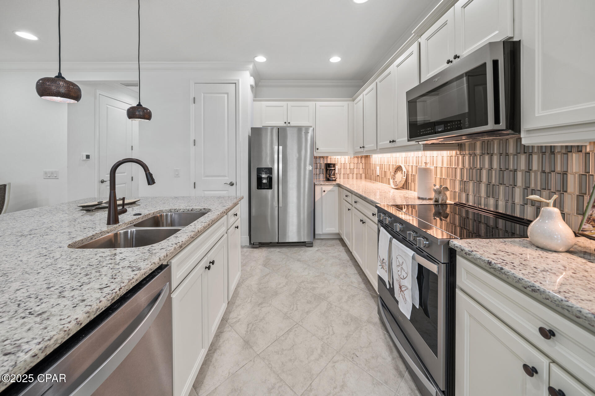 Image 6 For 8680 Tropics Avenue