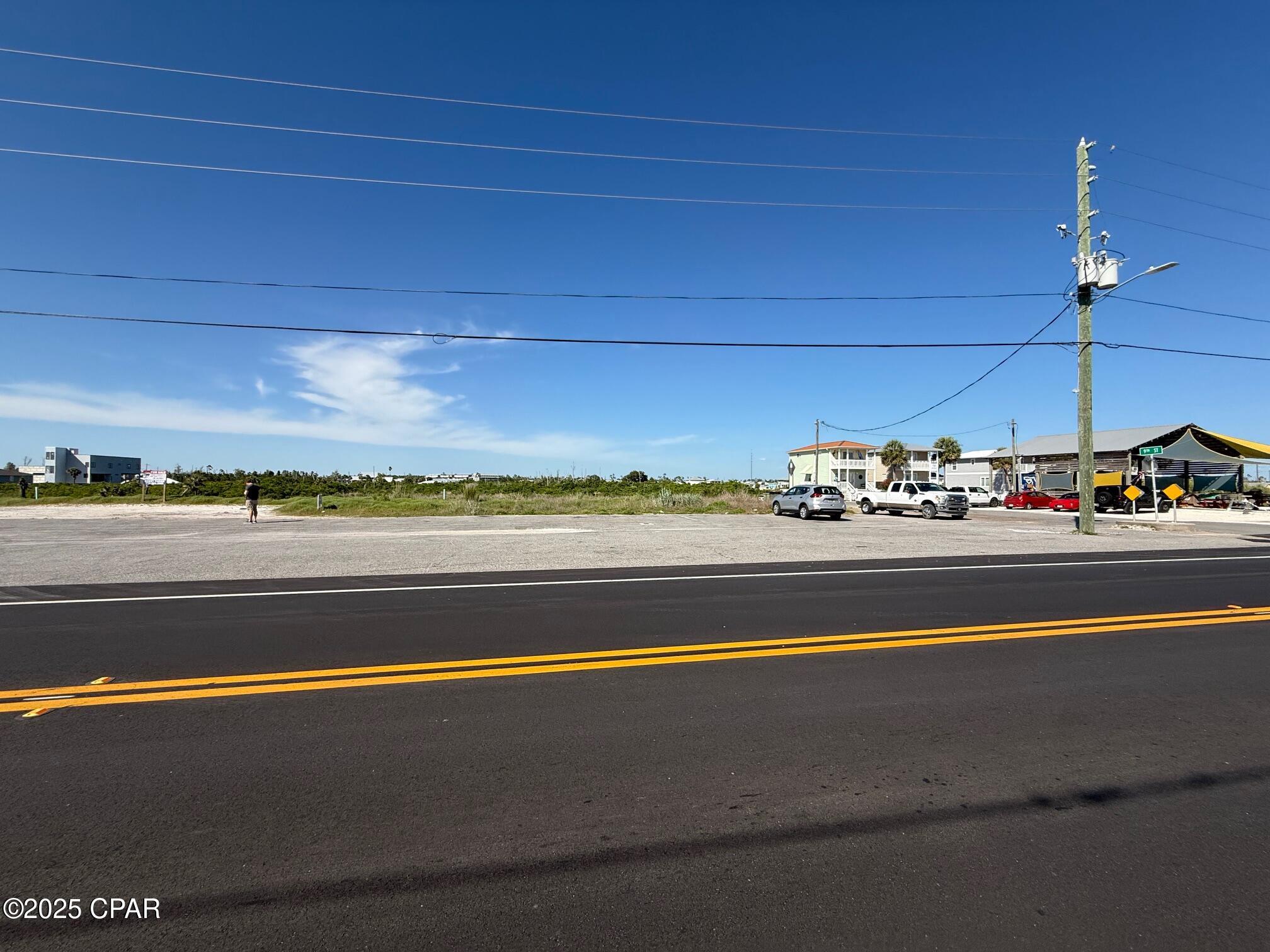 Image 3 For 900 Hwy 98  