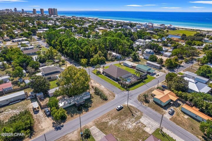 Image 2 For 304 Toledo Place