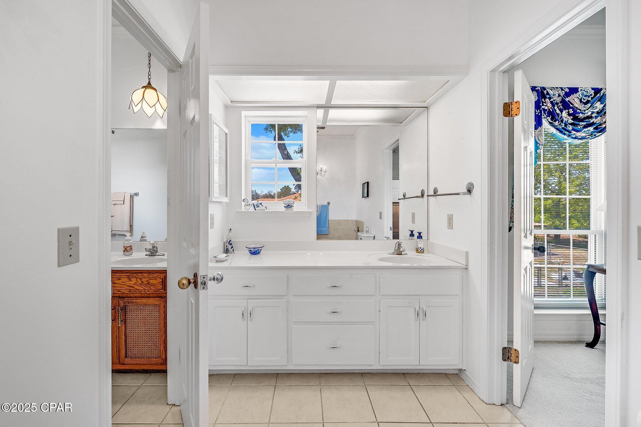 Image 24 For 7552 Coleridge Road