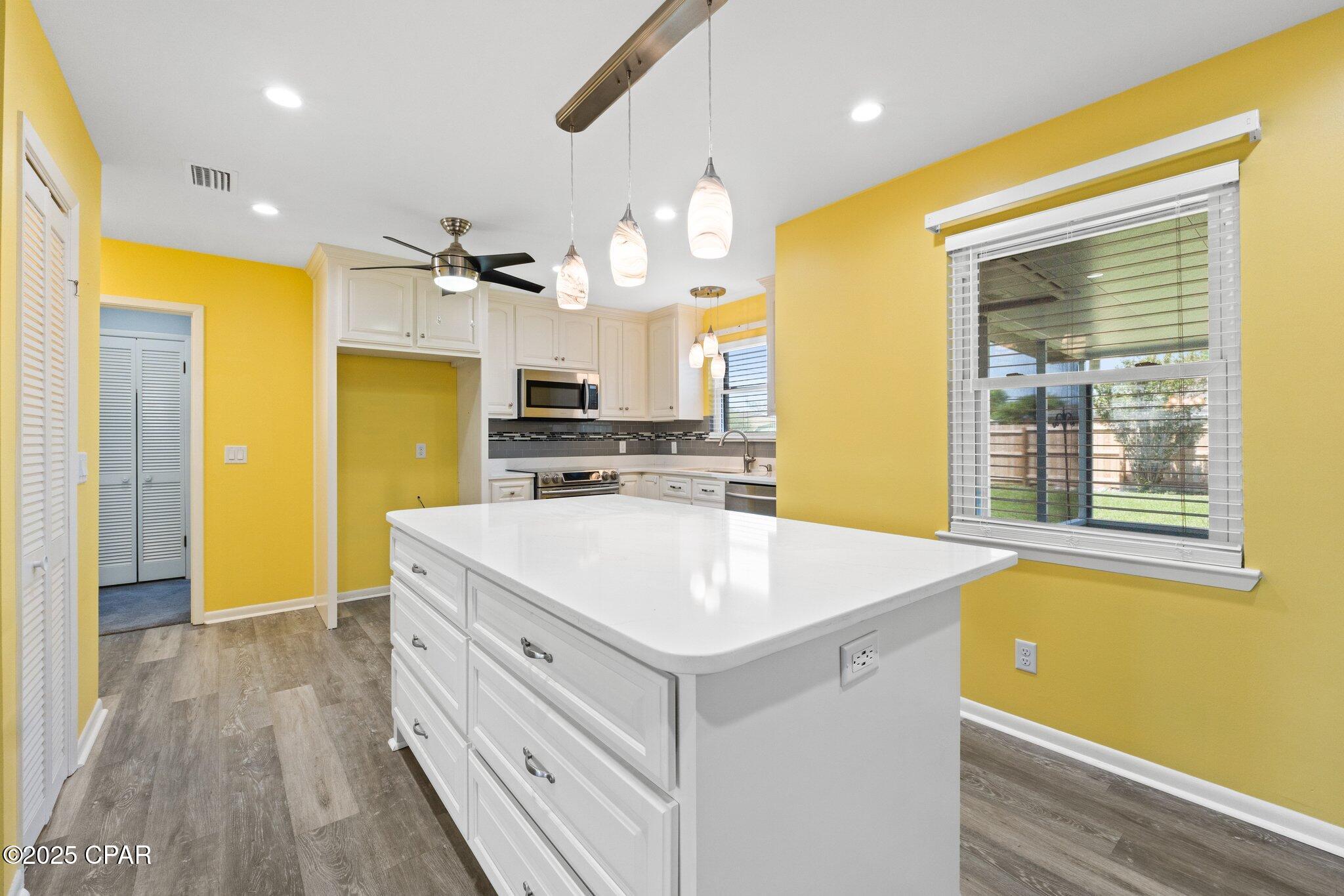 Image 16 For 326 Moore Drive