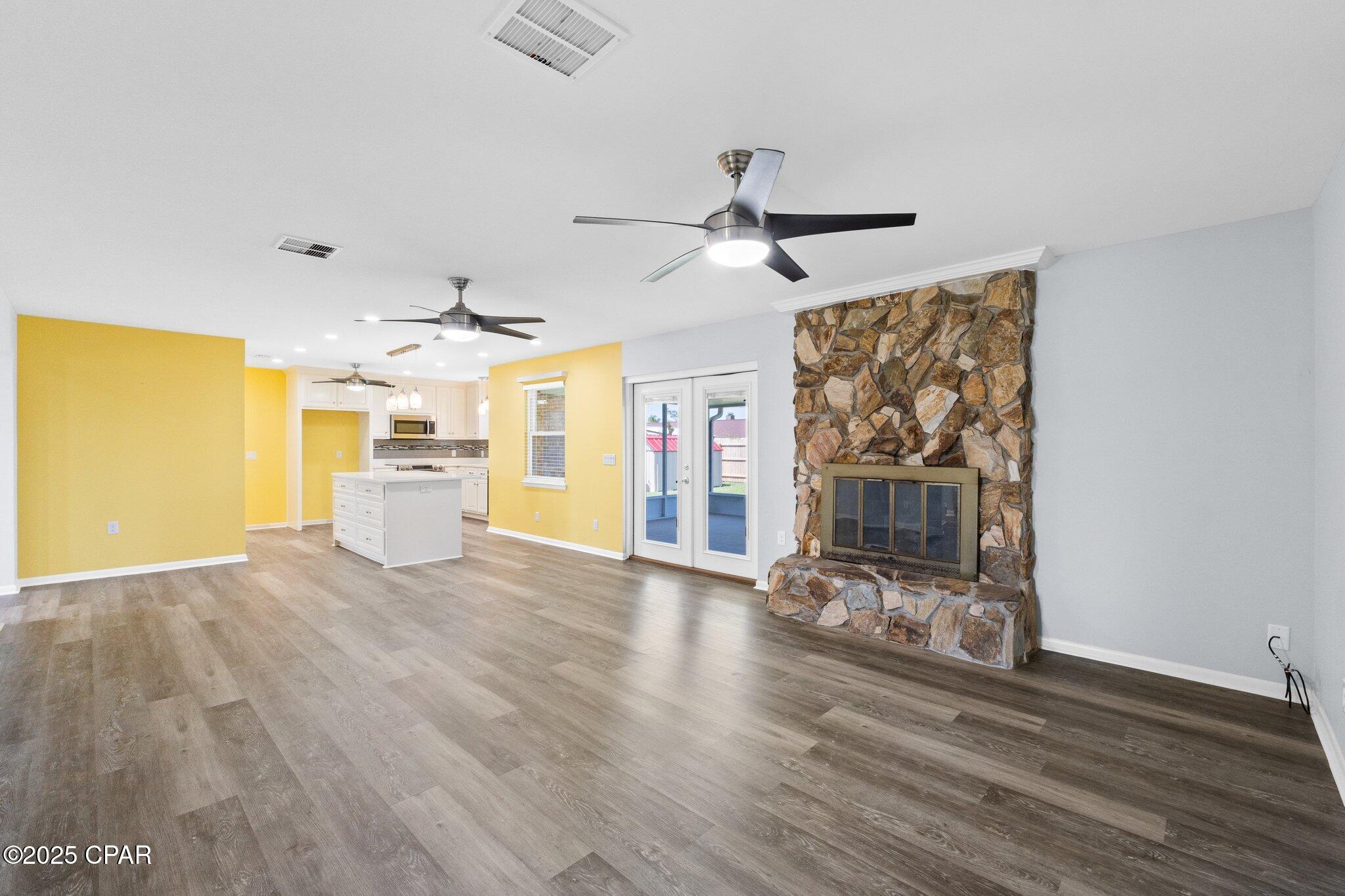 Image 5 For 326 Moore Drive