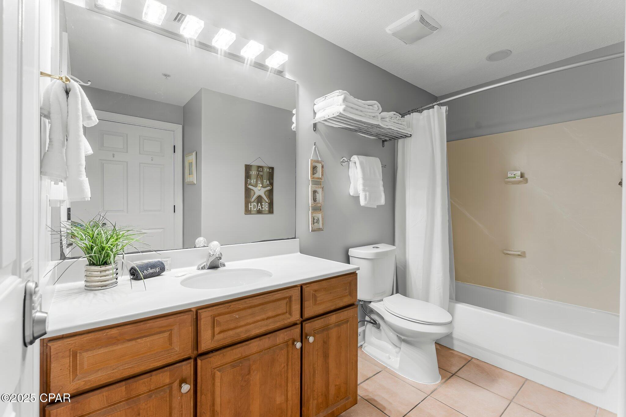 Image 12 For 10519 Front Beach Road 1704b