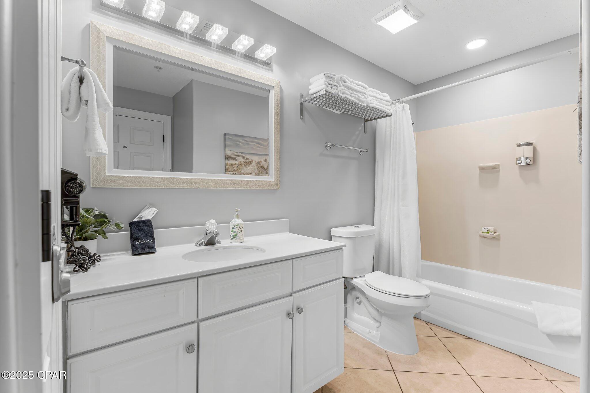 Image 13 For 10519 Front Beach Road 2204b