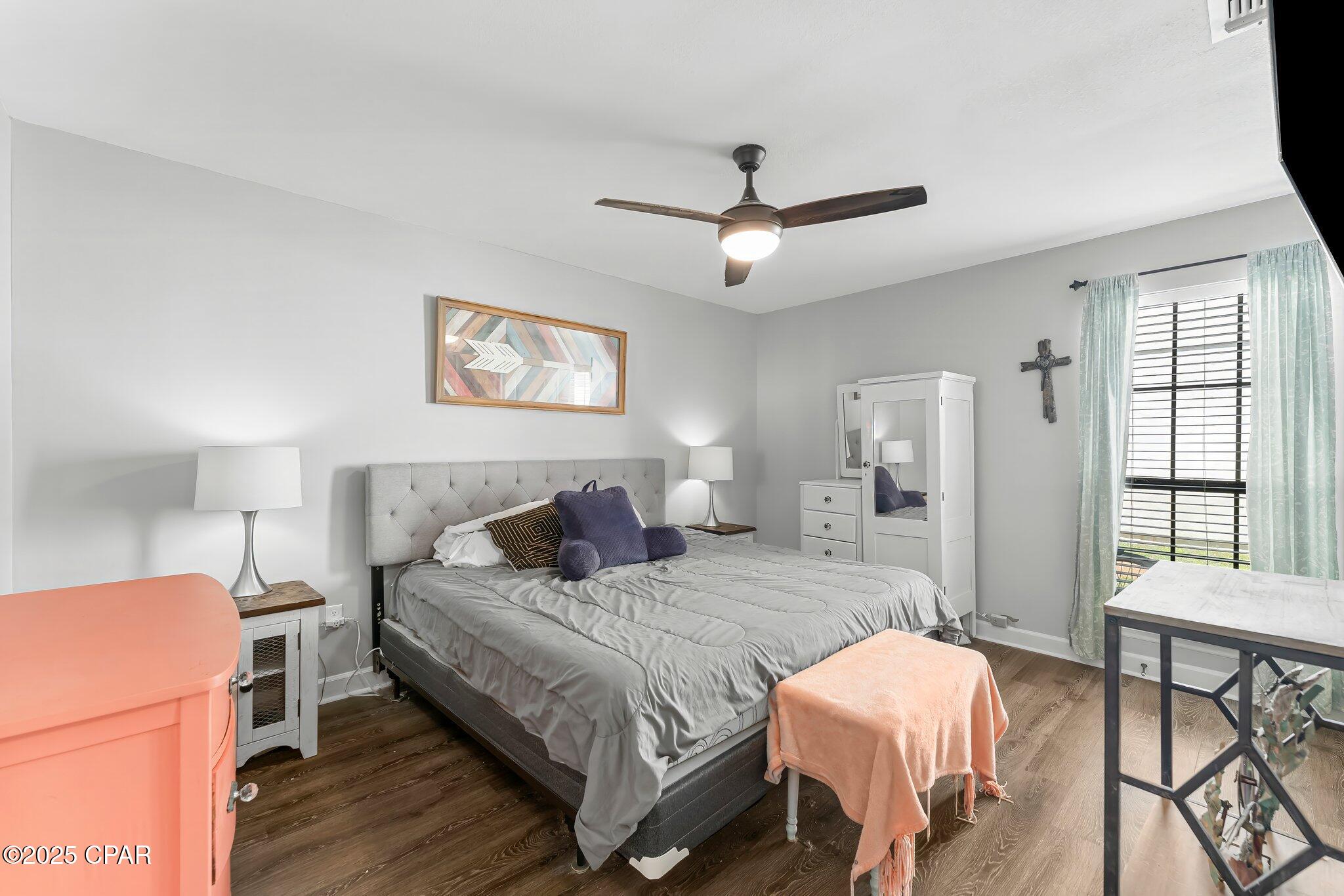 Image 16 For 17462 Front Beach Road 83b