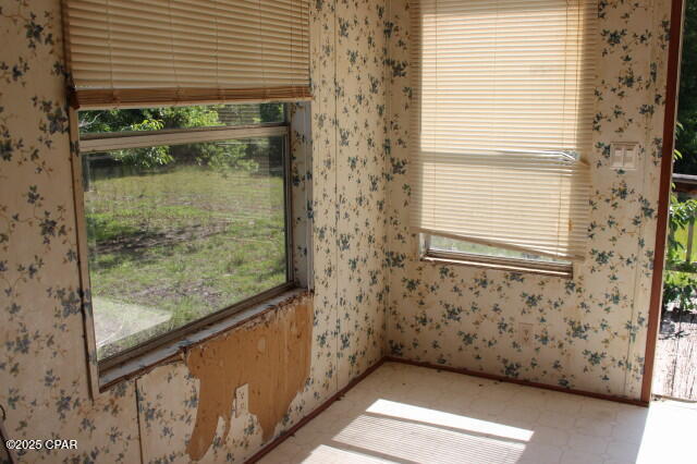 Image 41 For 5929 Nichols Road