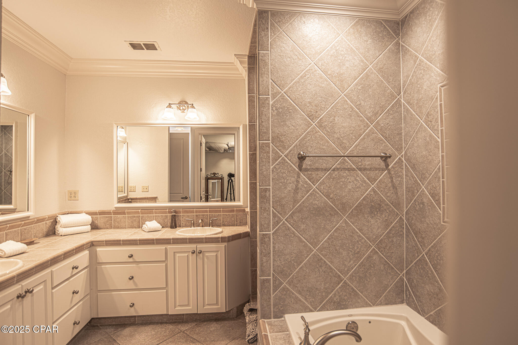 Image 26 For 331 Eagles Way 331