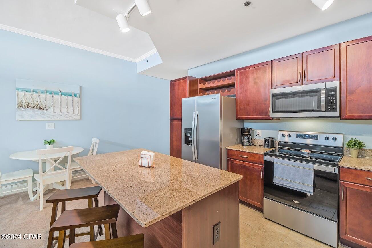 Image 7 For 9860 Thomas Drive 2014