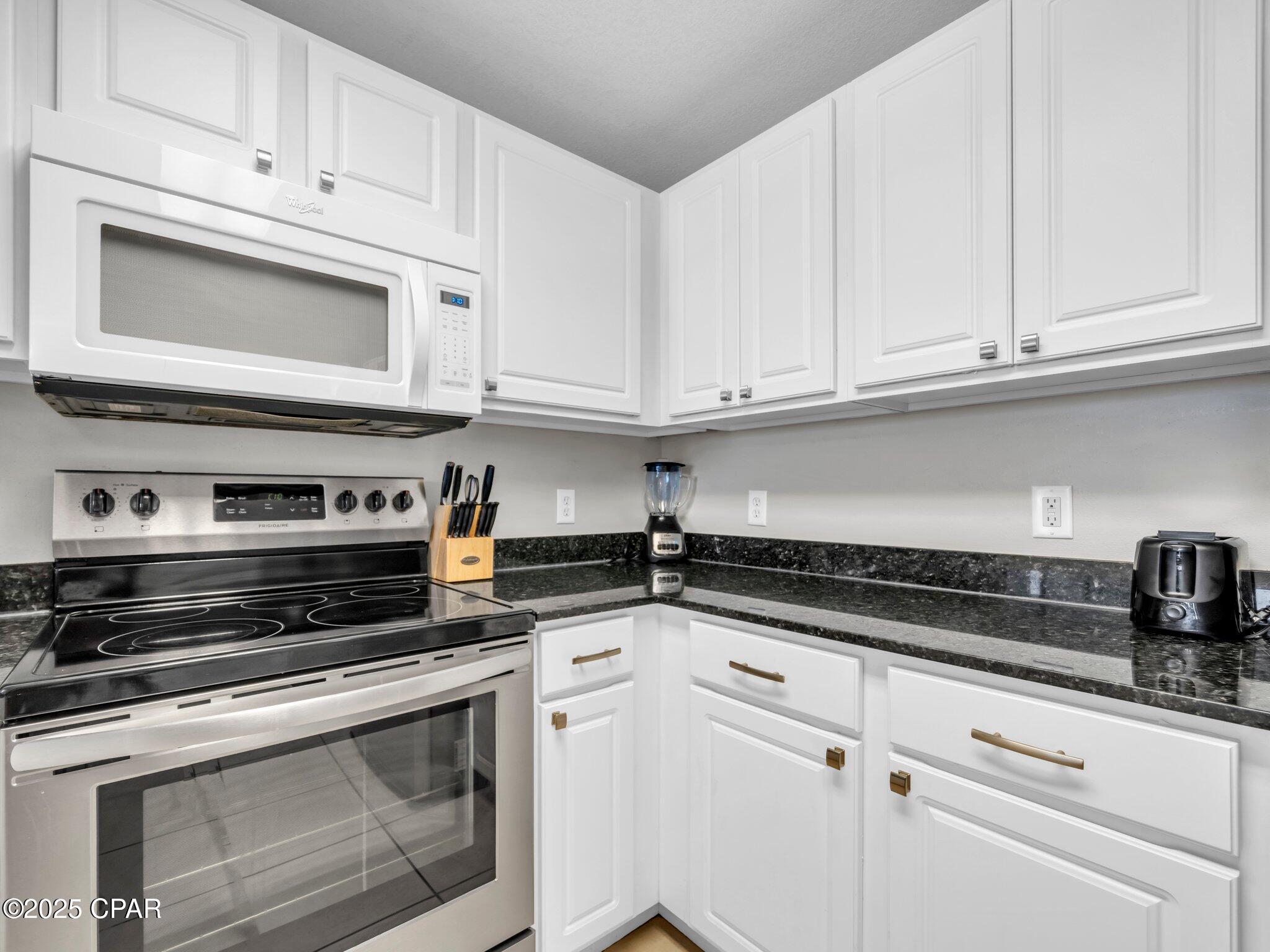 Image 12 For 15817 Front Beach Road 1-204