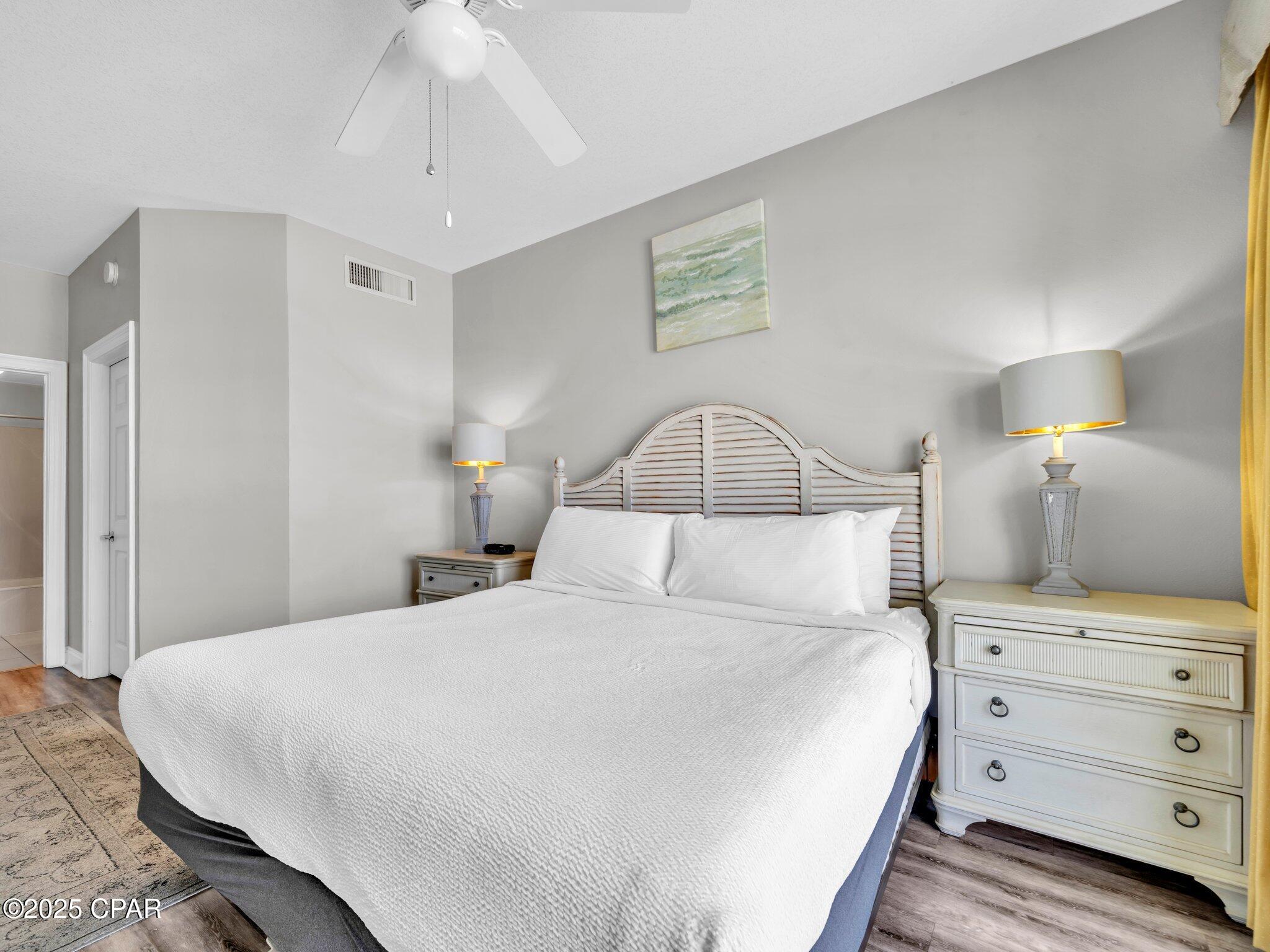 Image 18 For 15817 Front Beach Road 1-204