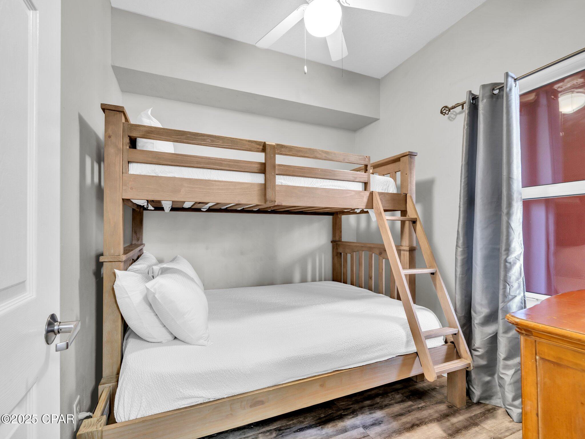 Image 25 For 15817 Front Beach Road 1-204