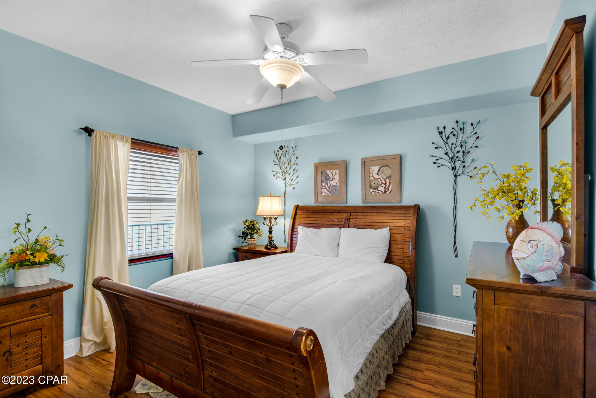 Image 13 For 5004 Thomas Drive 2210