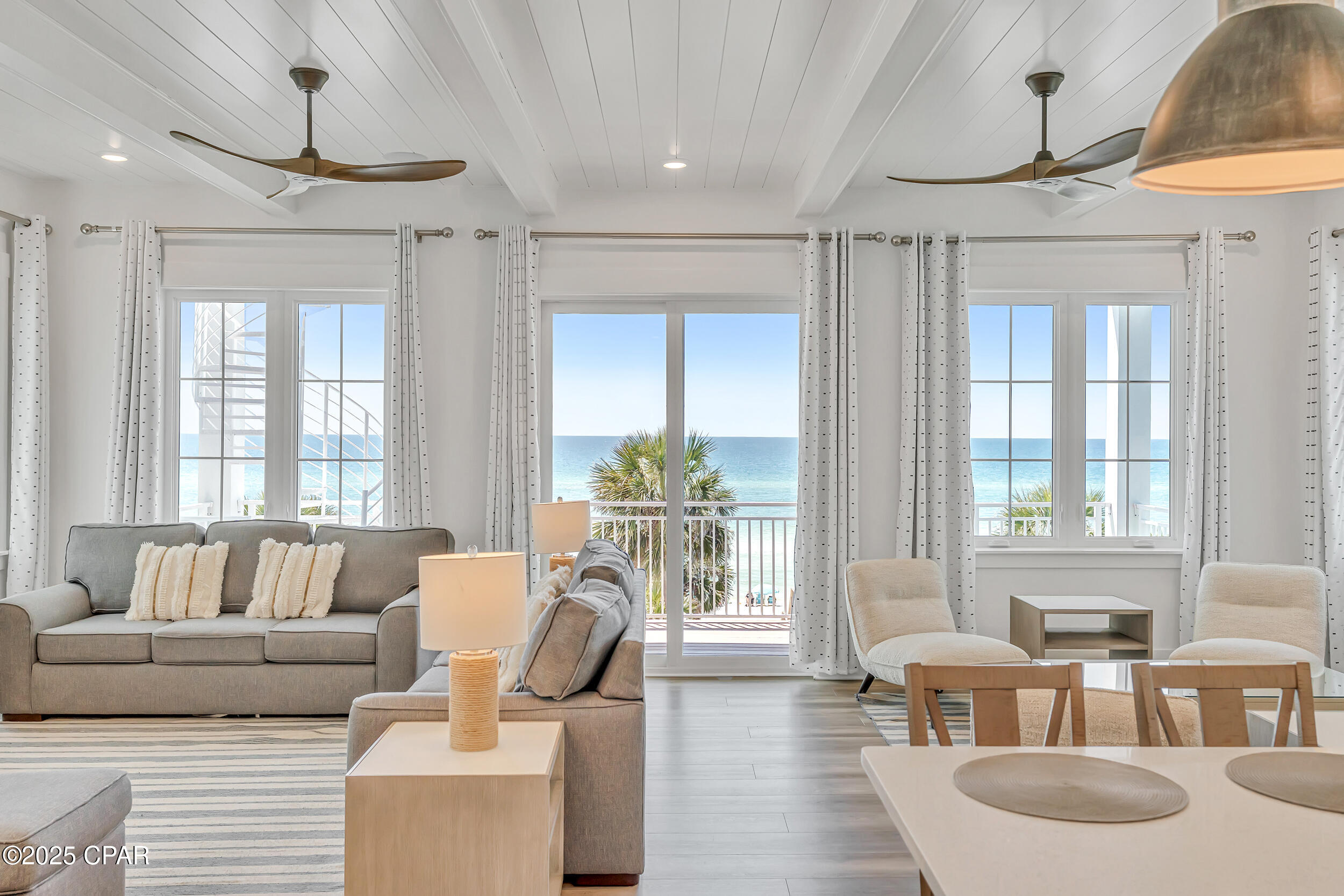 Listing photo id 34 for 13643 Front Beach Road