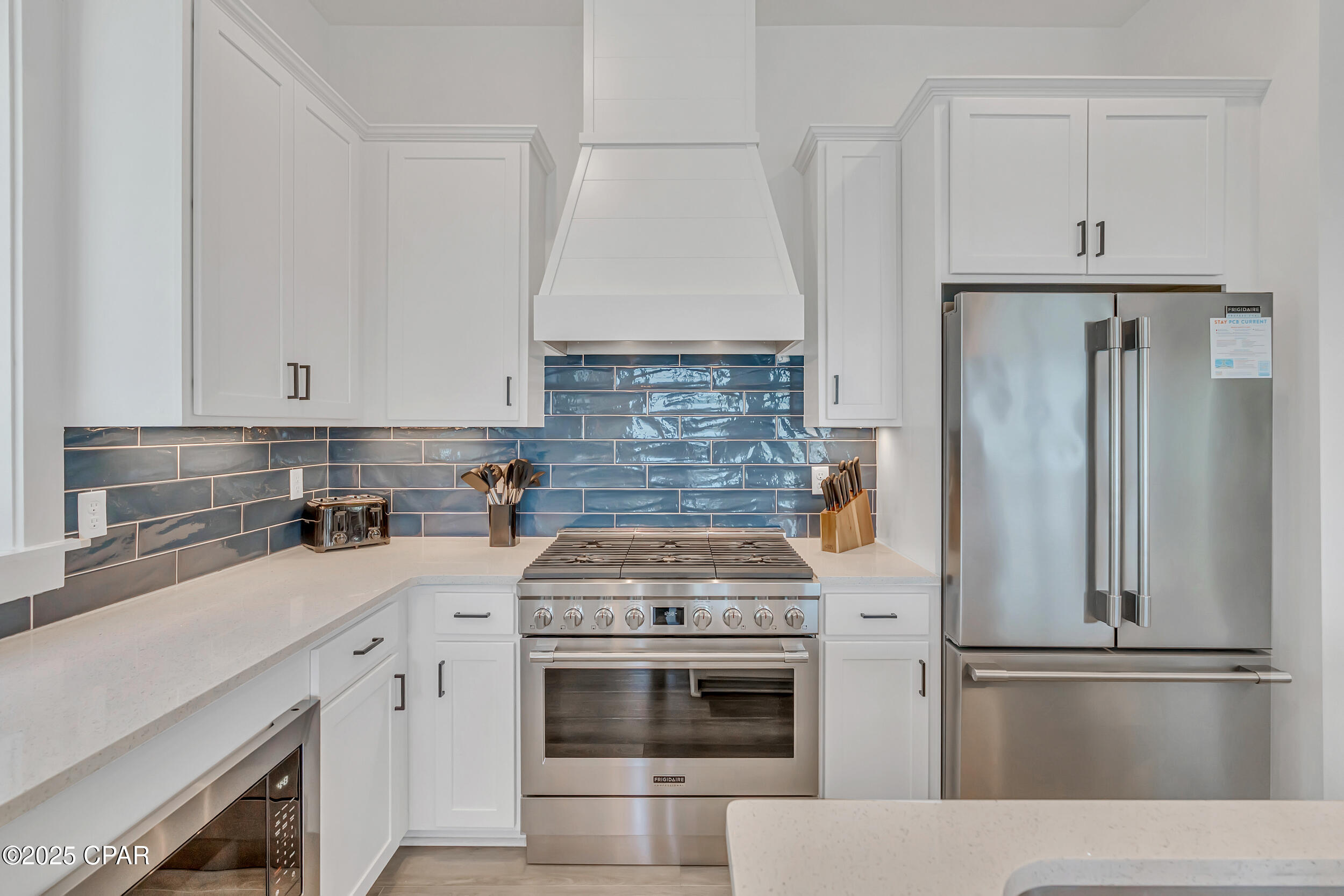 Listing photo id 43 for 13643 Front Beach Road