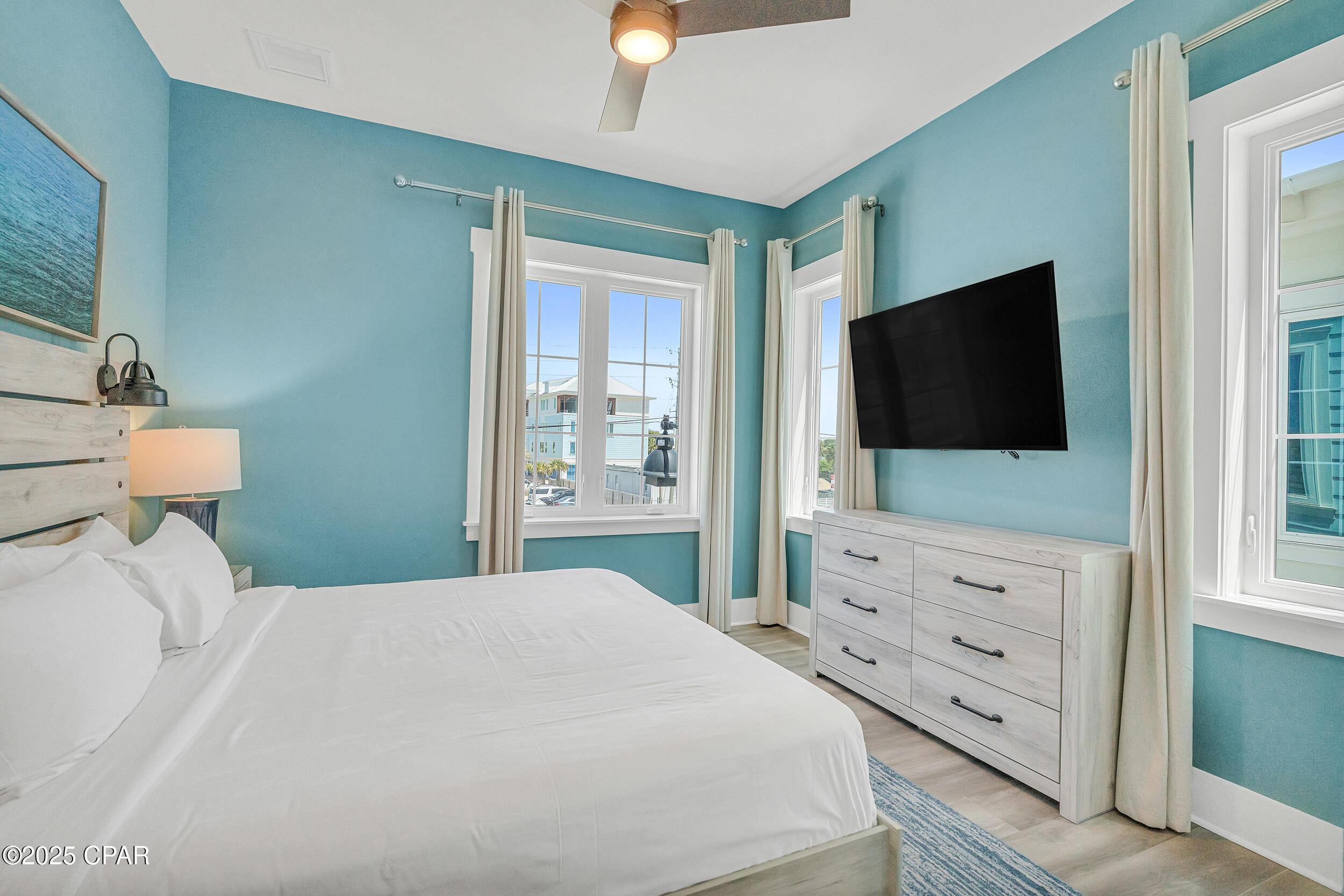 Image 62 For 13643 Front Beach Road