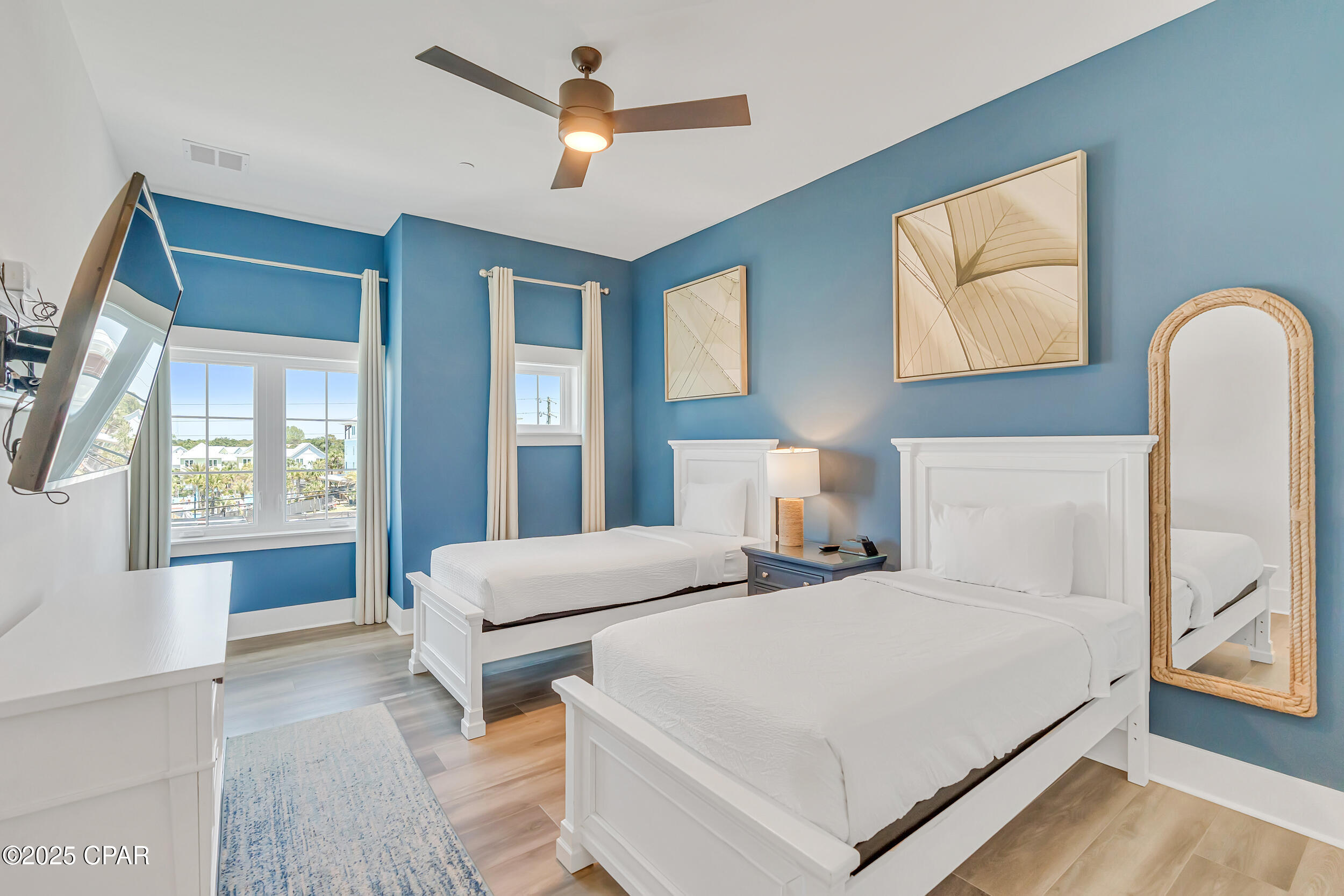 Listing photo id 69 for 13643 Front Beach Road