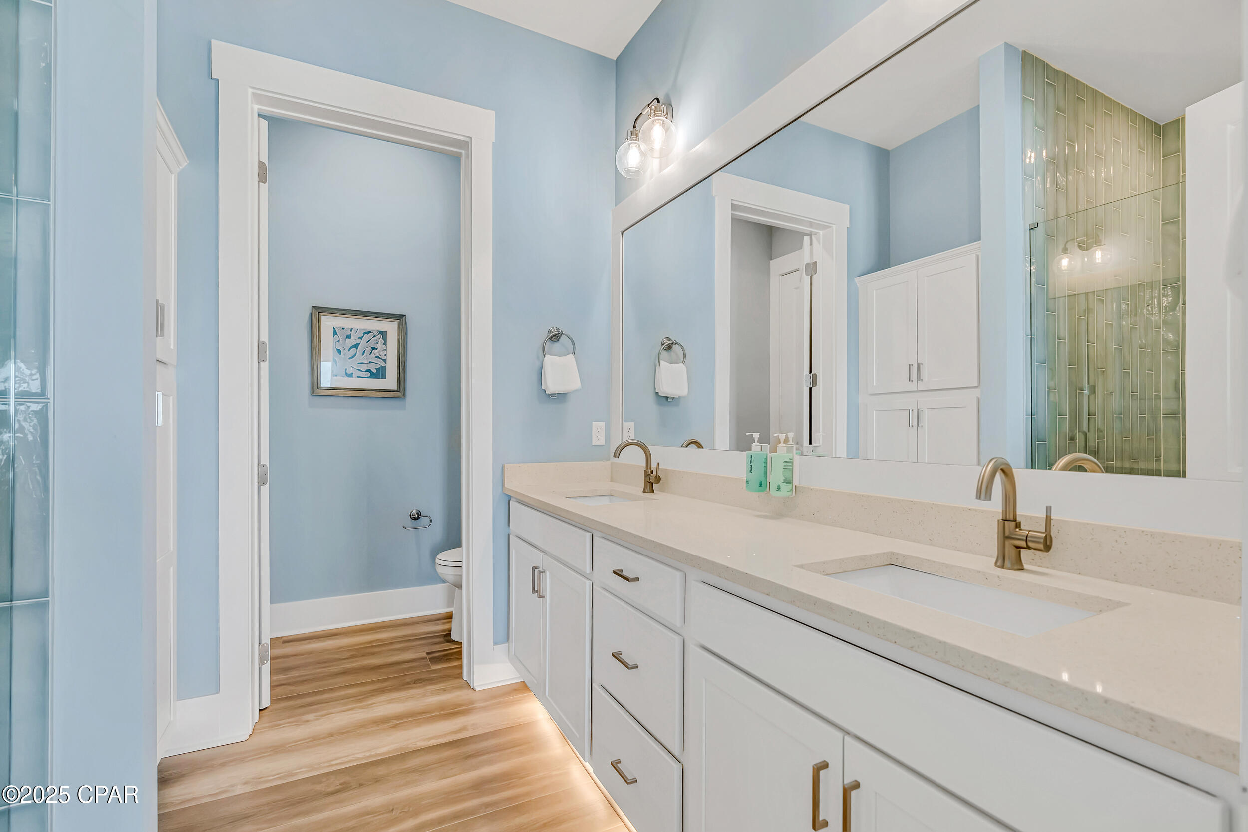 Listing photo id 76 for 13643 Front Beach Road