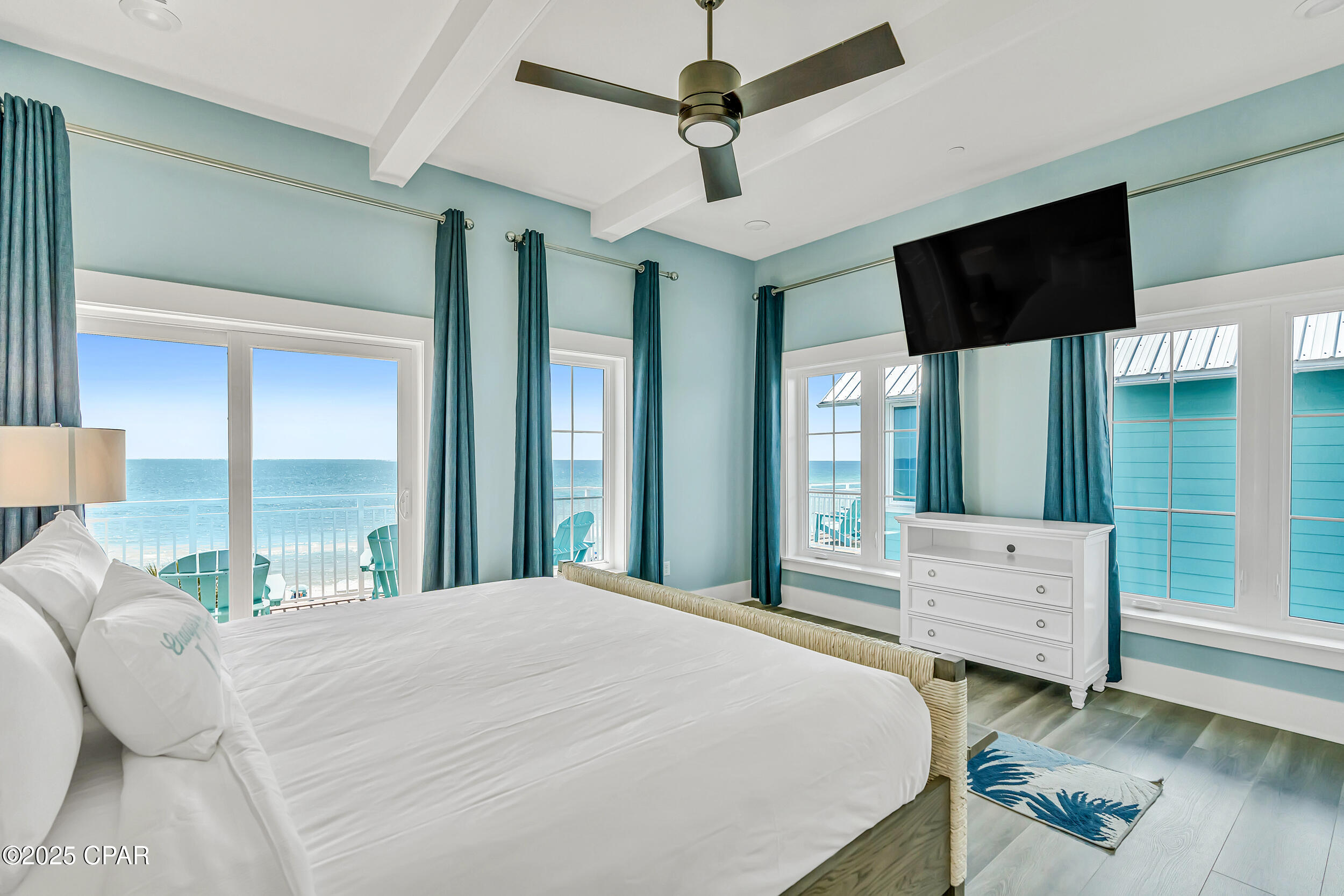 Listing photo id 78 for 13643 Front Beach Road