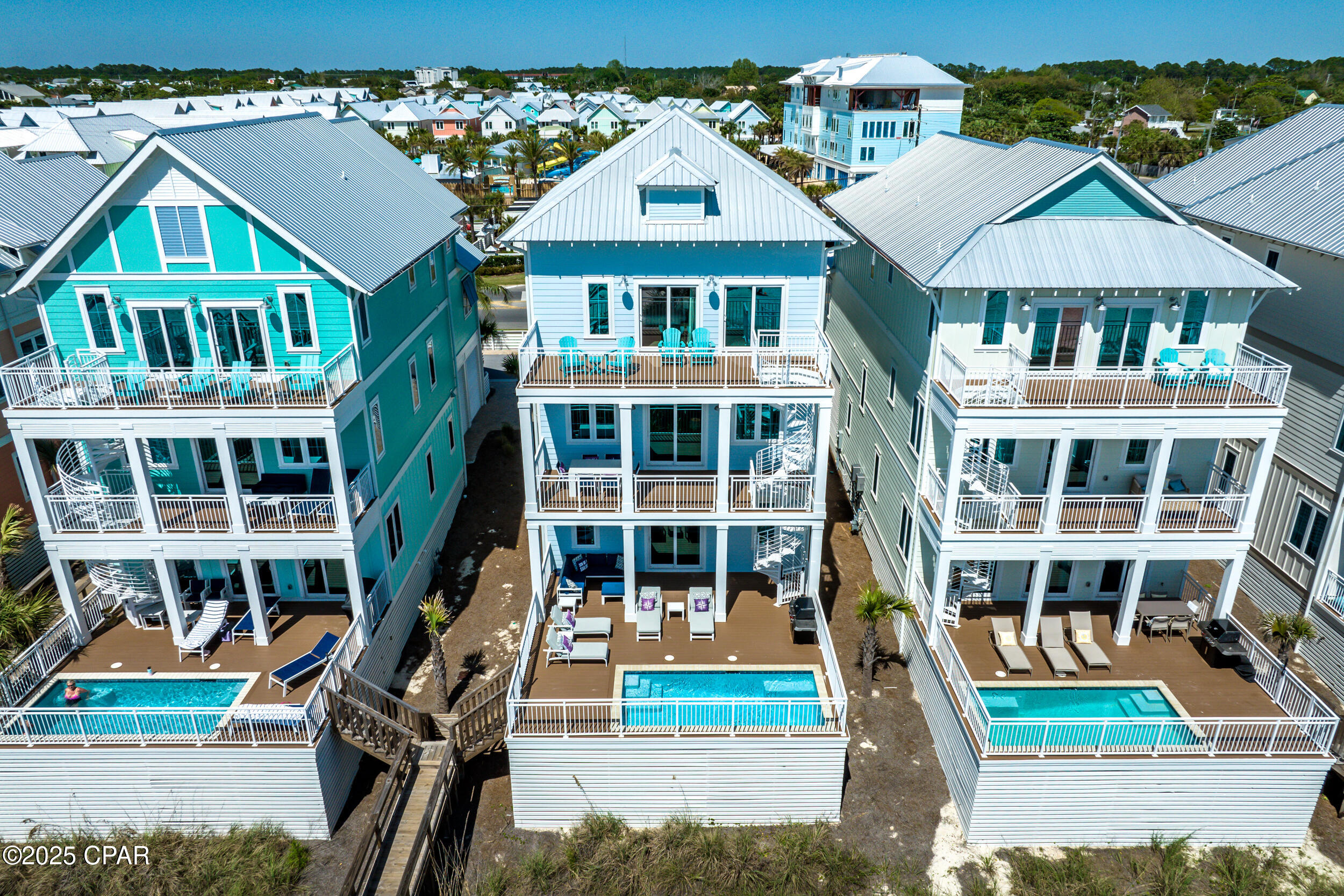 Listing photo id 90 for 13643 Front Beach Road