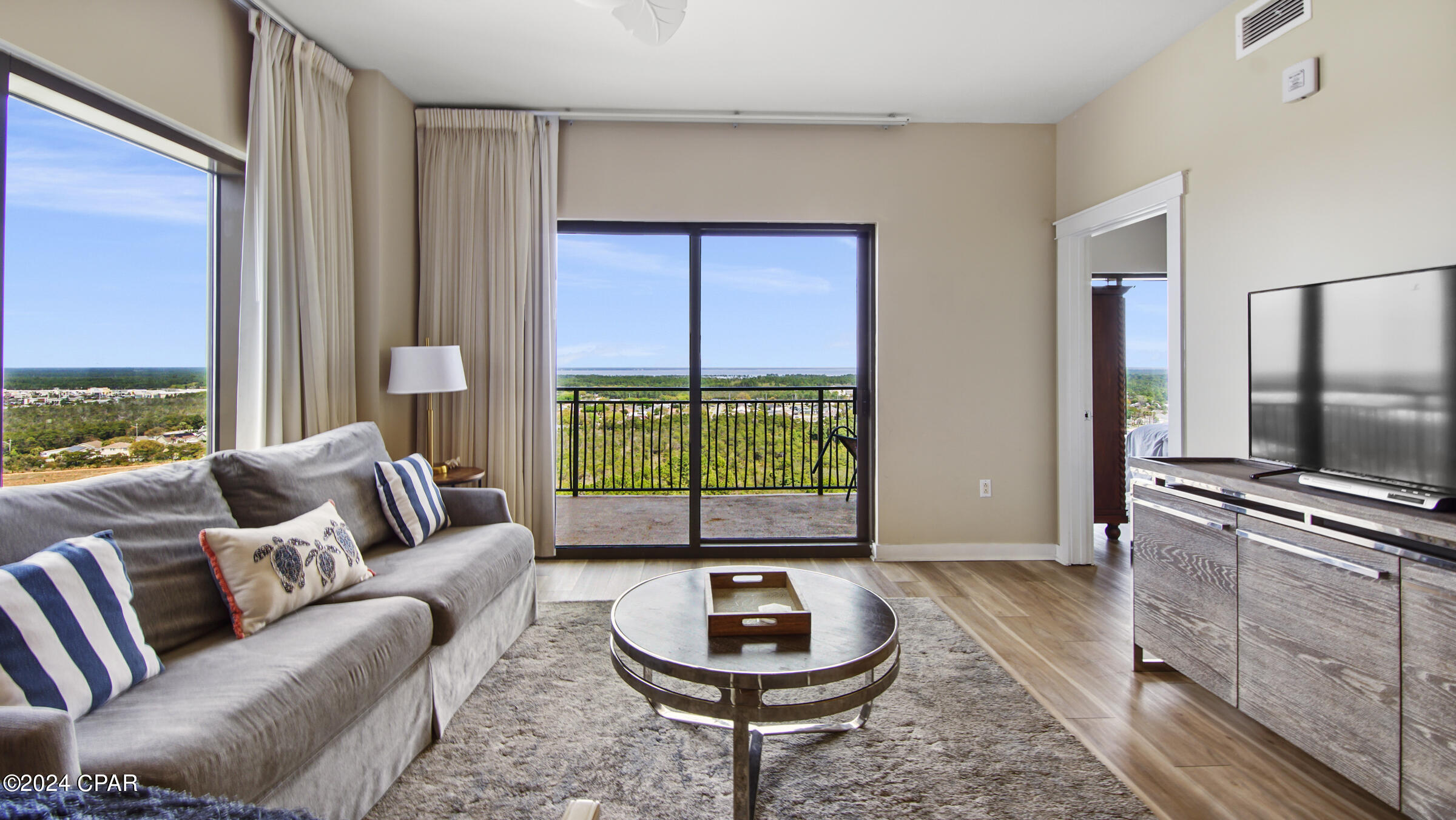 Image 6 For 15100 Front Beach Road 1703