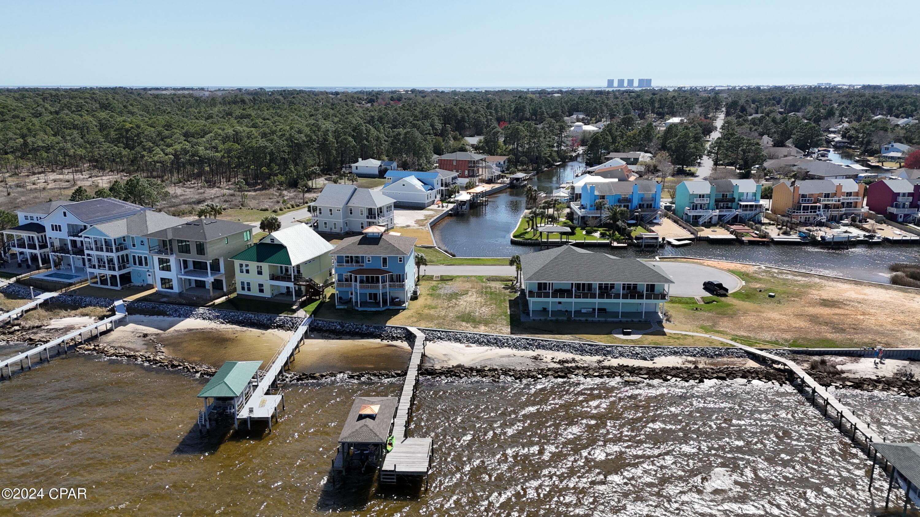 Listing photo id 17 for 1758 Stanford Road