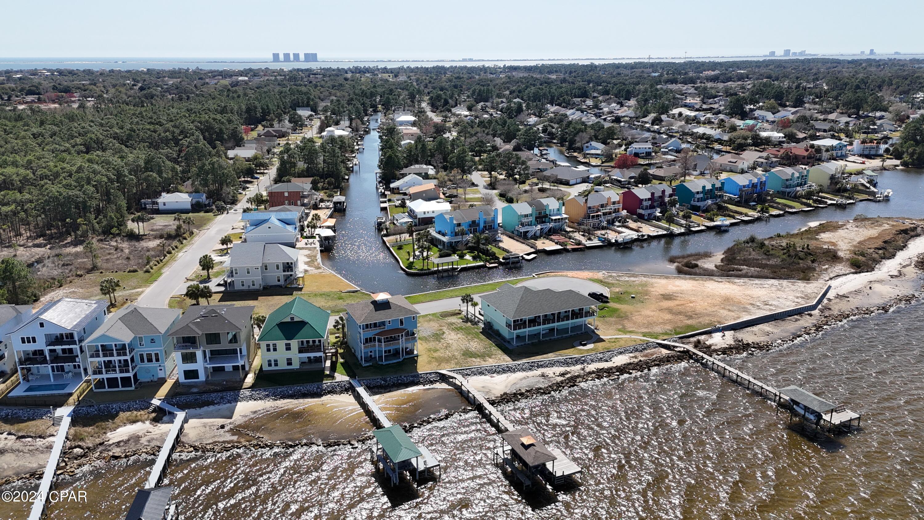 Listing photo id 27 for 1758 Stanford Road