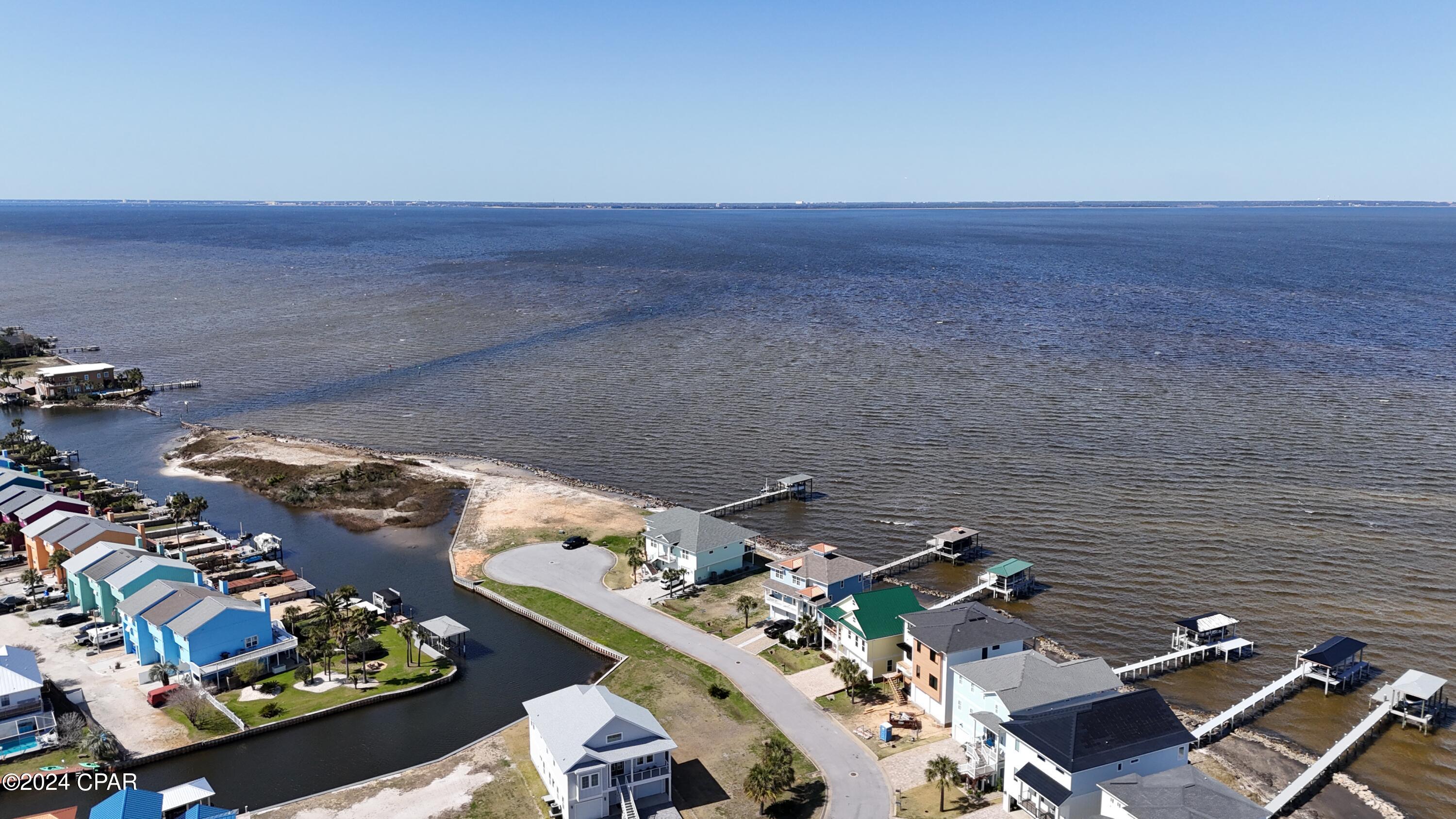 Listing photo id 31 for 1758 Stanford Road