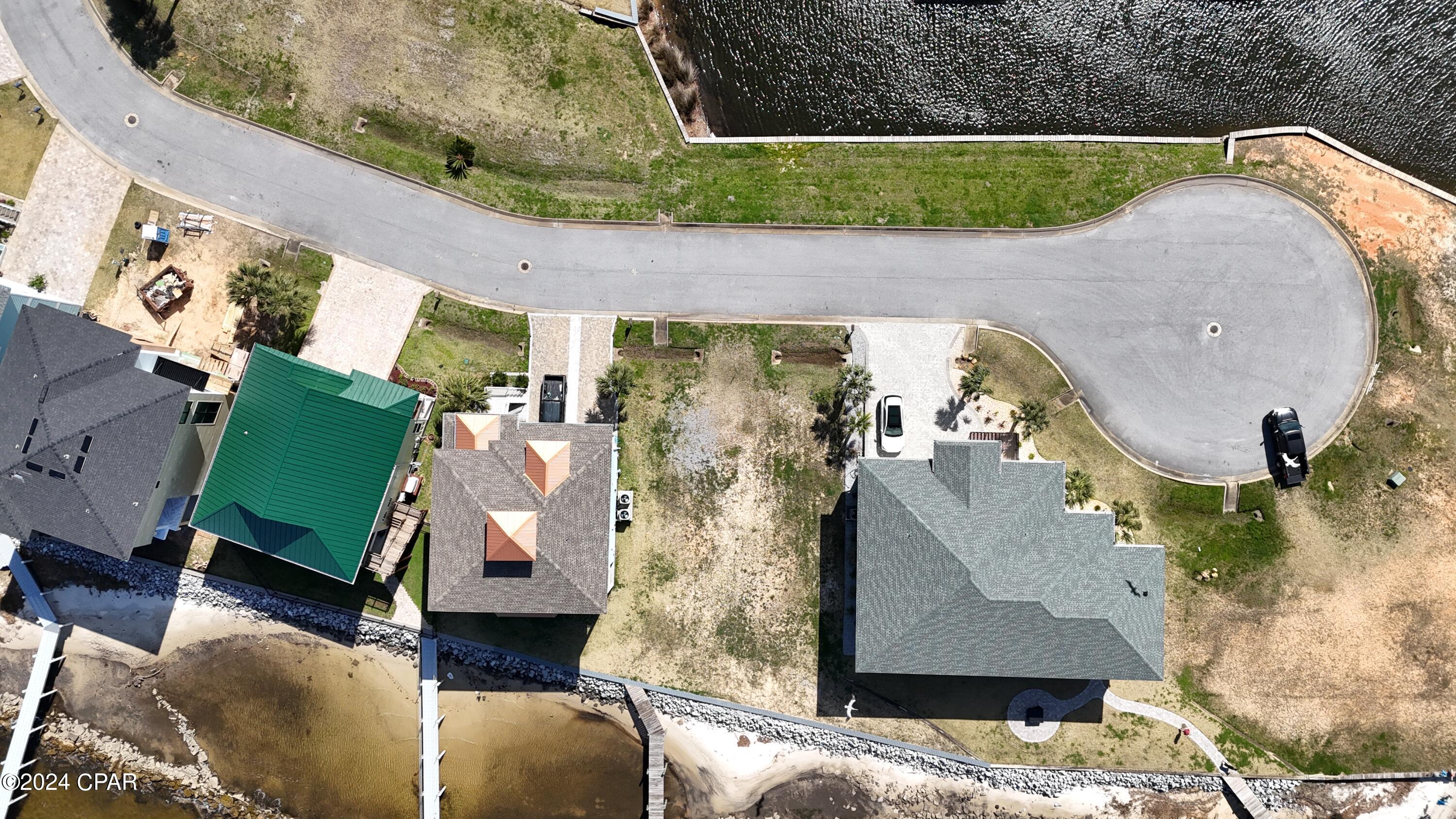 Listing photo id 42 for 1758 Stanford Road