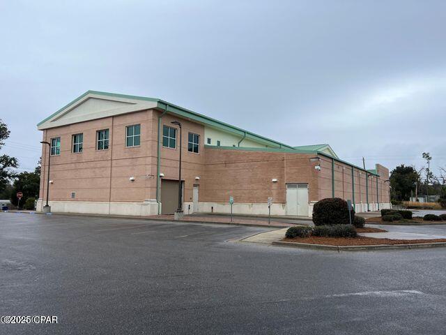 Image 4 For 533 11th Street Street