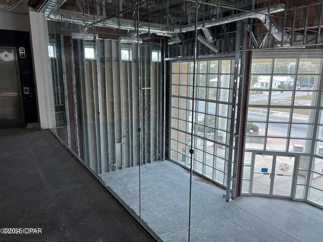 Listing photo id 8 for 533 11th Street Street