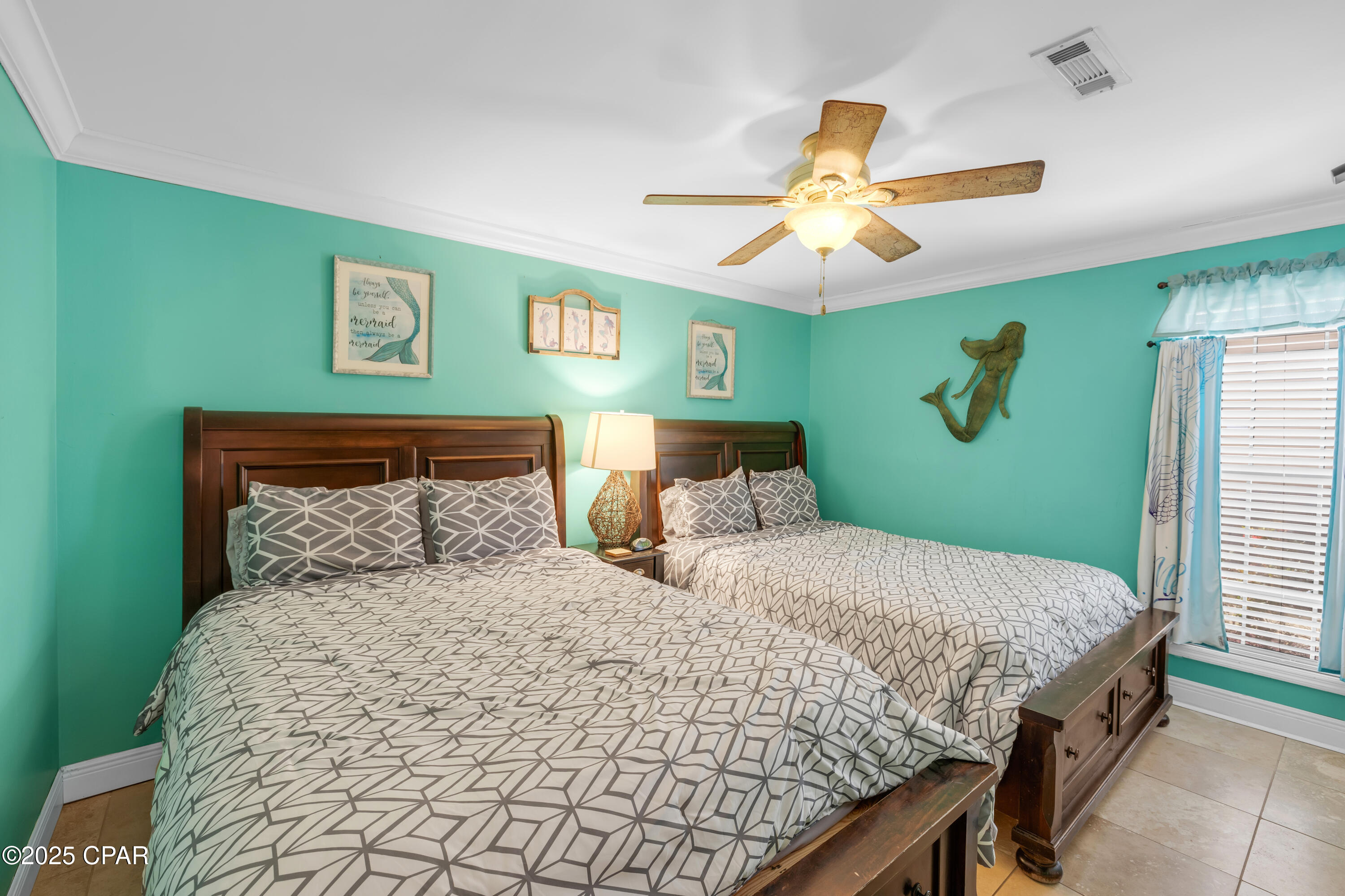 Image 17 For 17462 Front Beach Road 35d