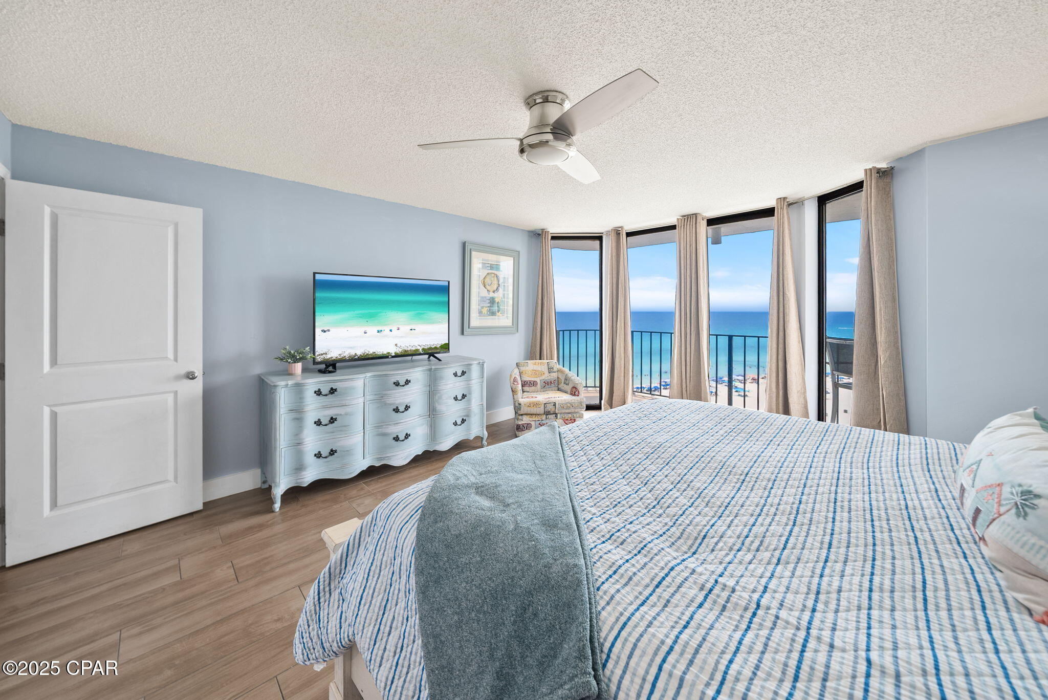 Image 2 For 11347 Front Beach Road 914