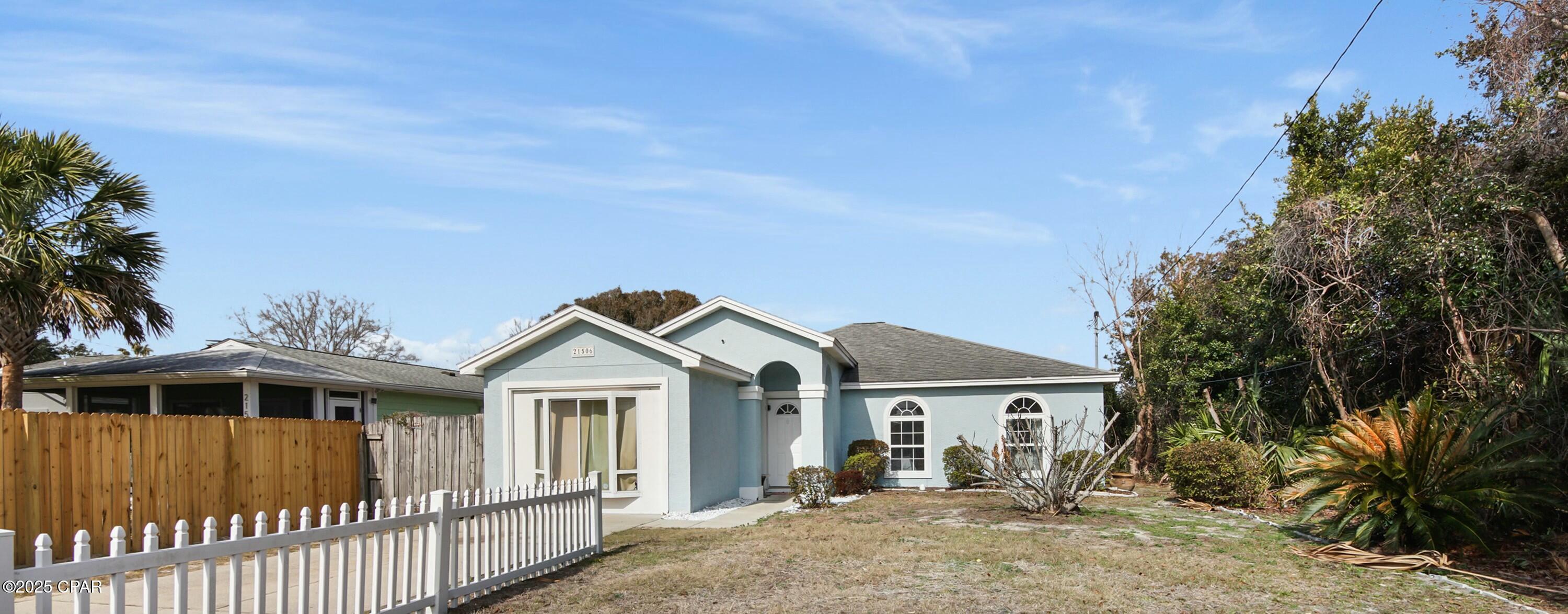 Image 2 For 21506 Dolphin Avenue