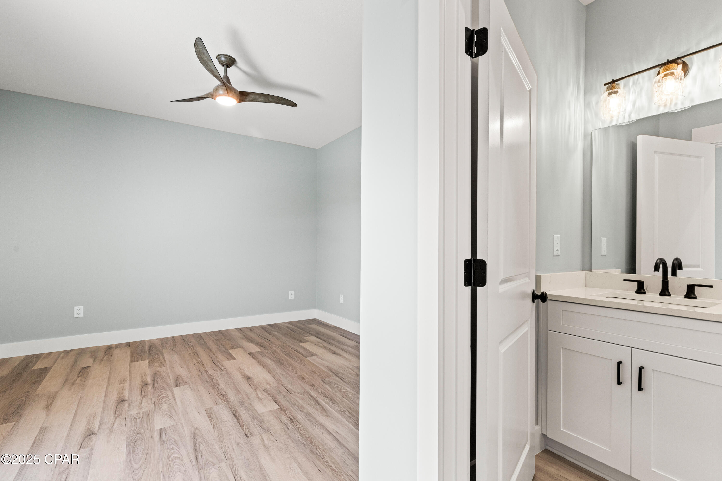 Image 49 For 150 Planters Way