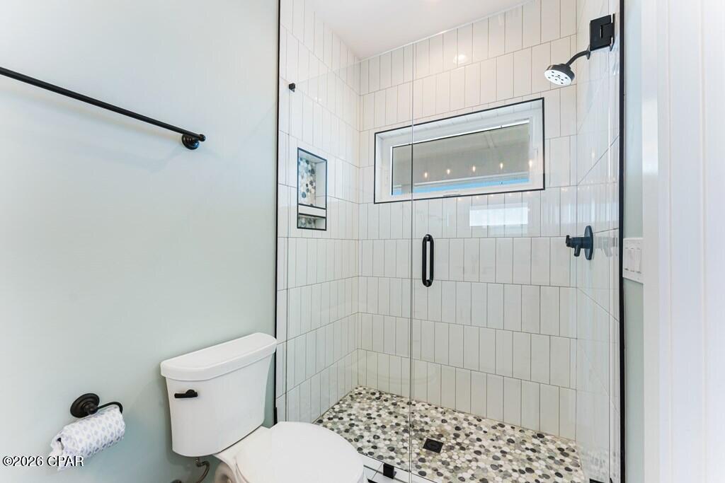 Image 68 For 150 Planters Way