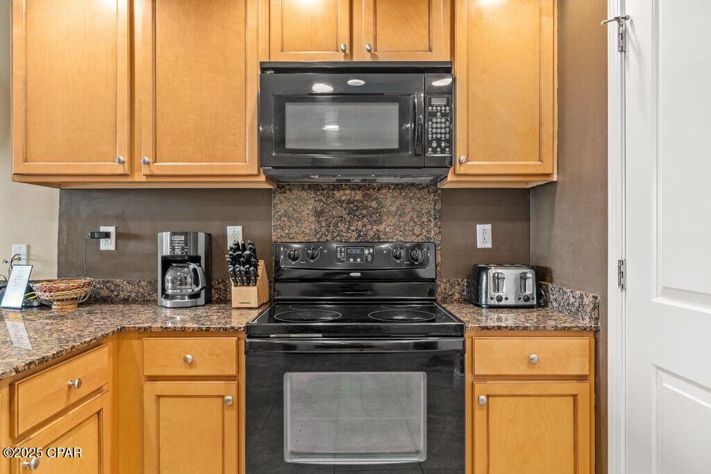 Image 11 For 16701 Front Beach Road 306