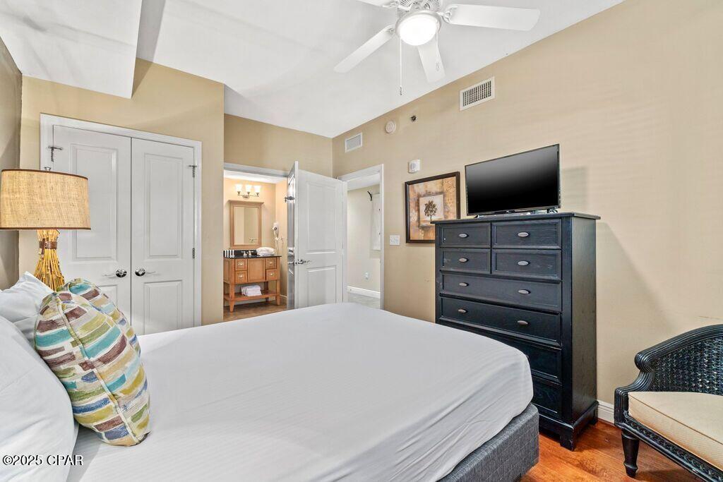 Image 20 For 16701 Front Beach Road 306