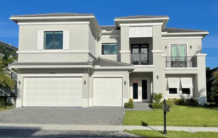 Royal Palm Polo Plat