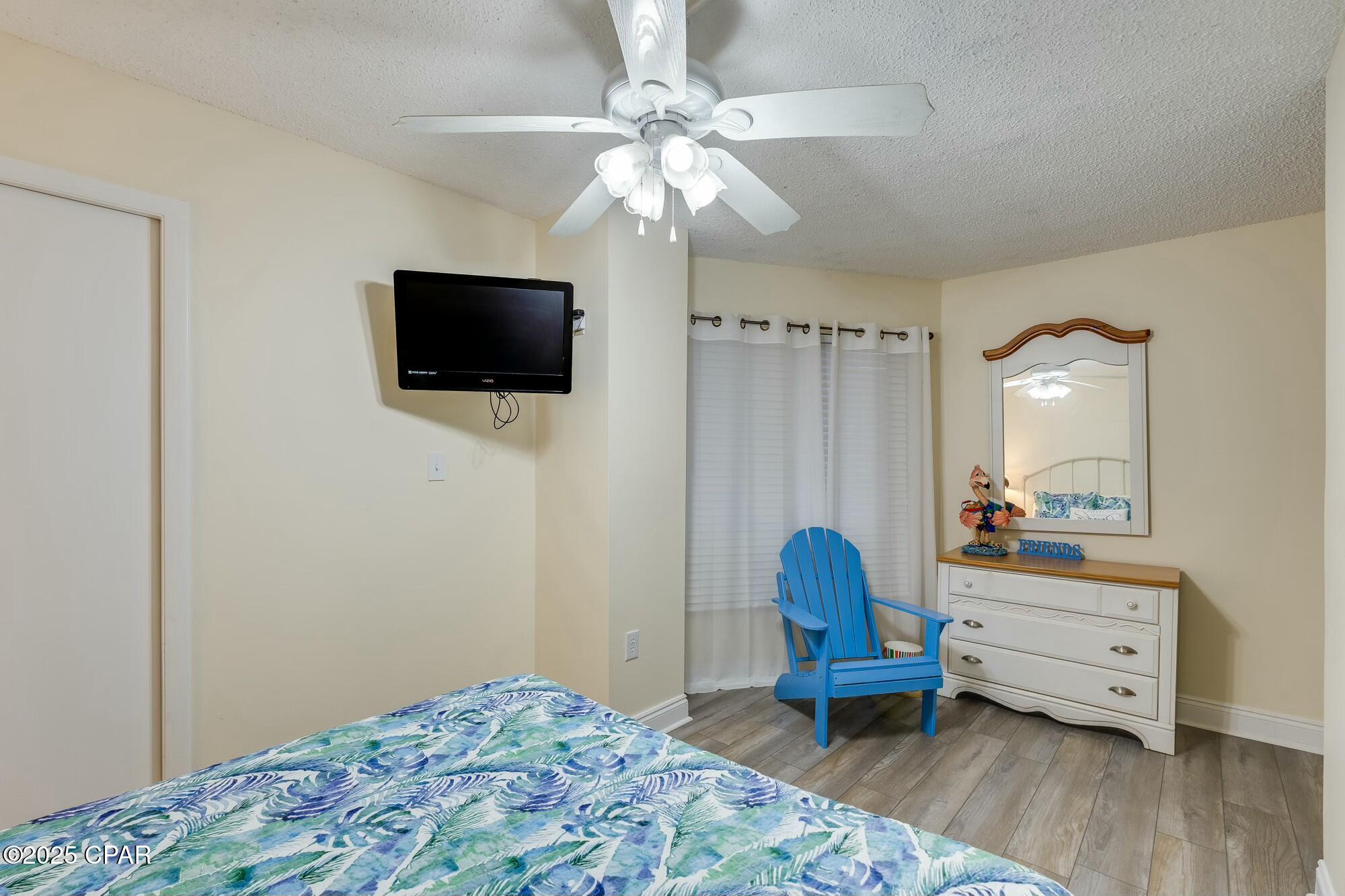 Image 10 For 8815 Thomas  305