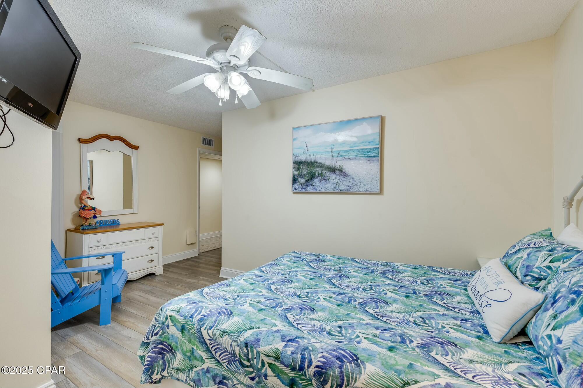 Image 11 For 8815 Thomas  305