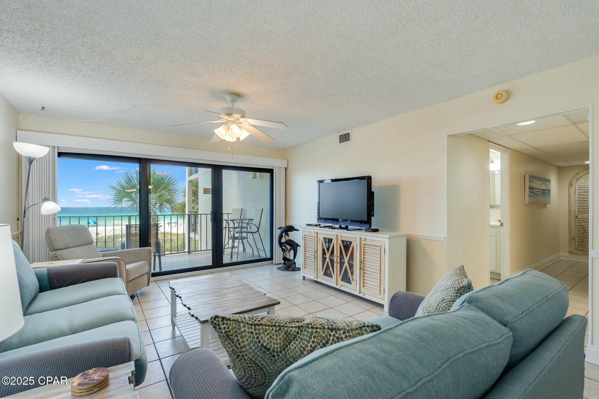 Image 13 For 8815 Thomas  305