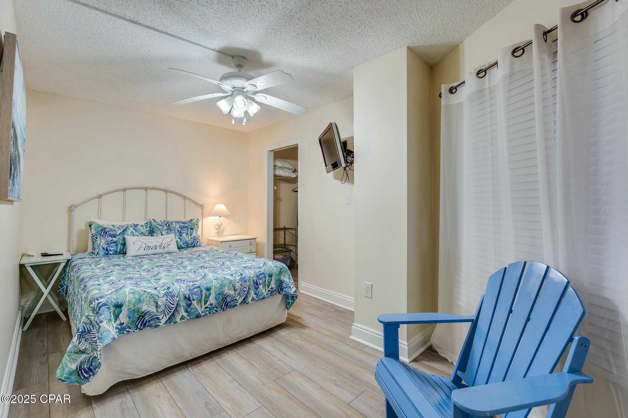 Image 14 For 8815 Thomas  305