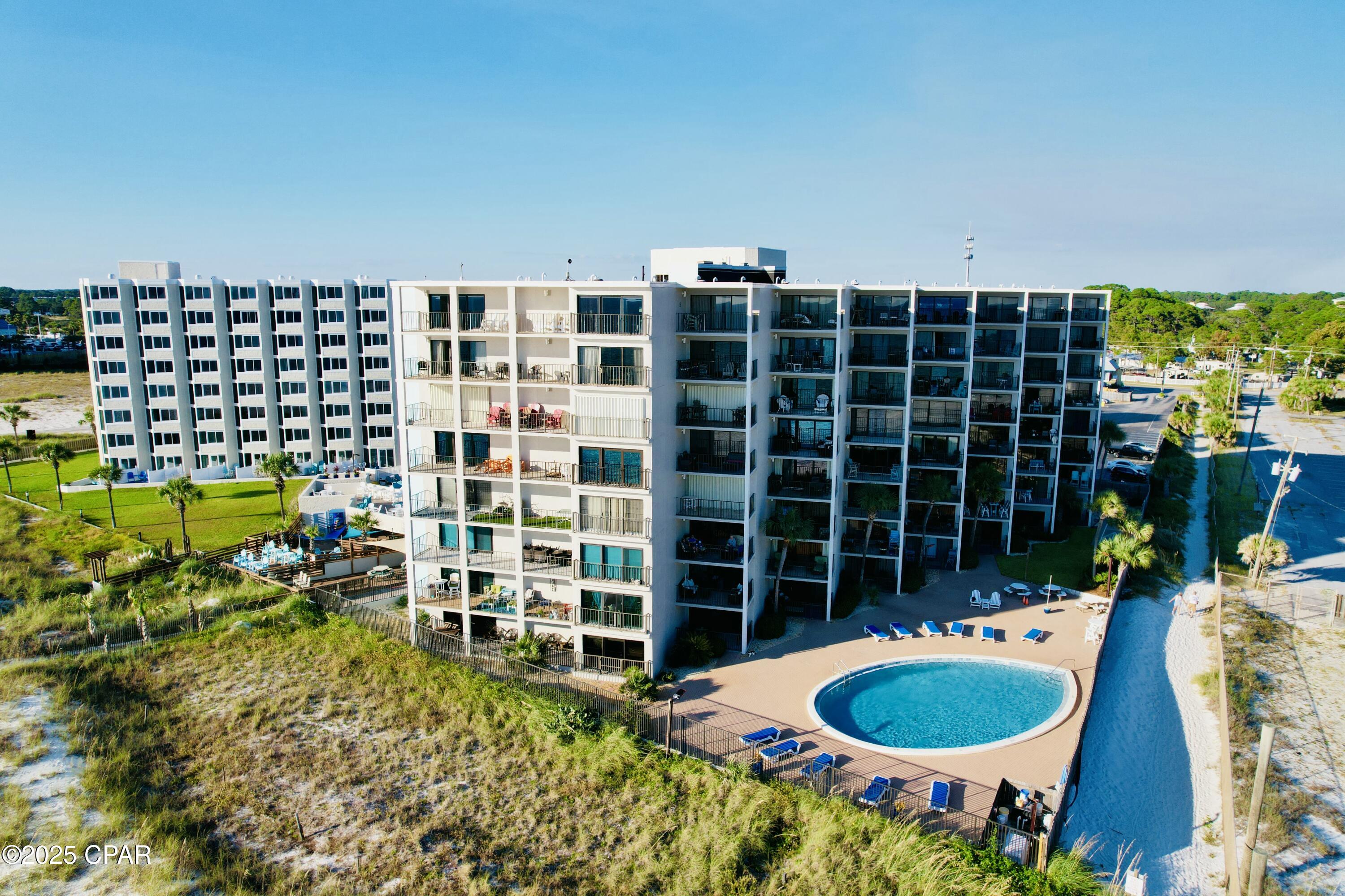 Image 29 For 8815 Thomas  305