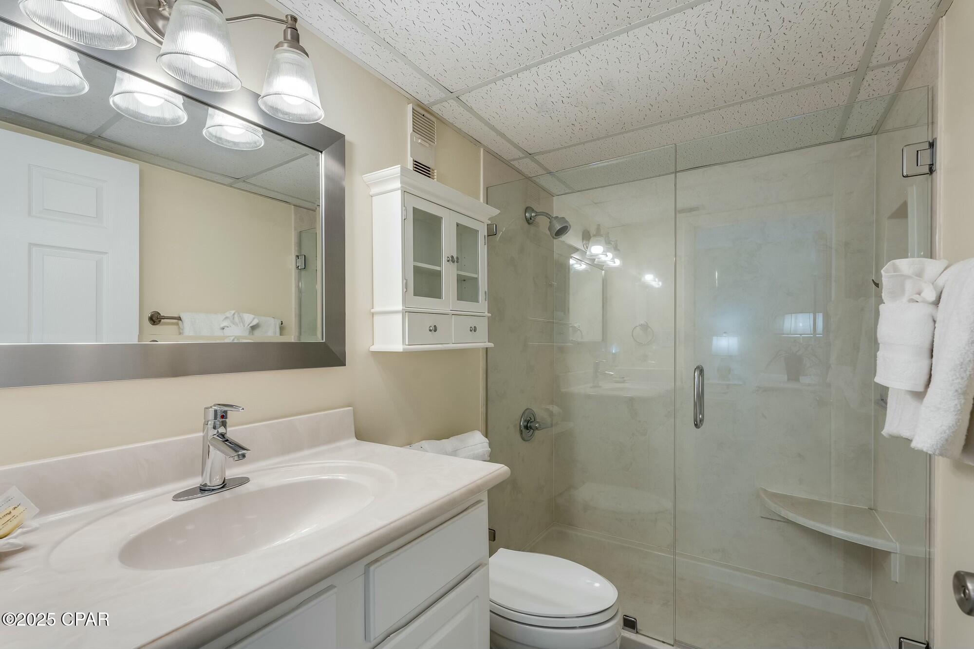 Image 5 For 8815 Thomas  305