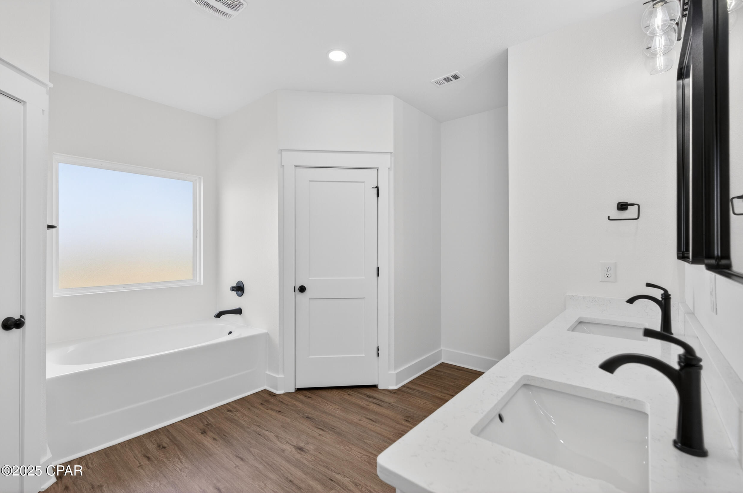 Image 18 For 3078 Lucky Farm Lane