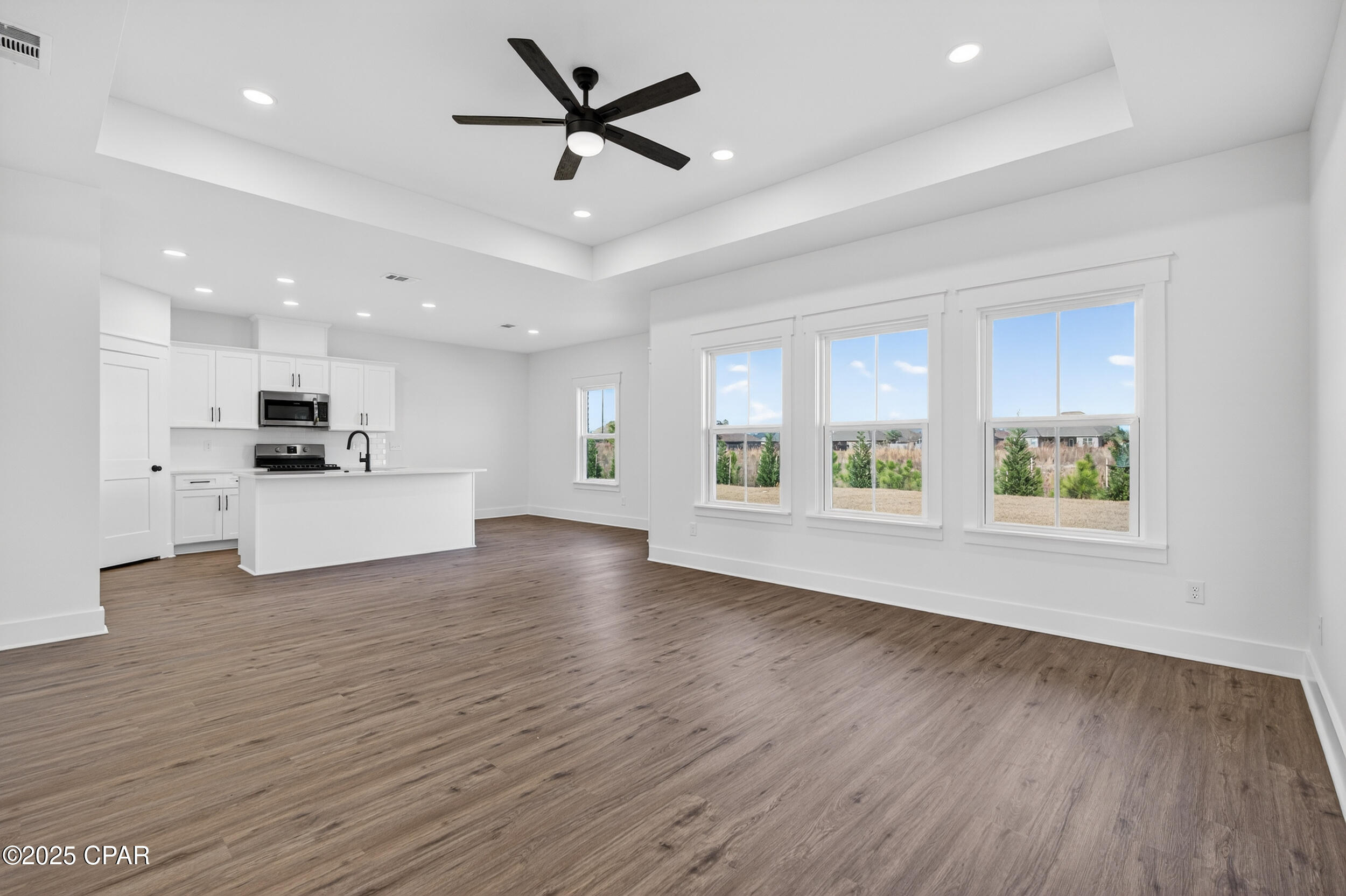 Image 2 For 3078 Lucky Farm Lane