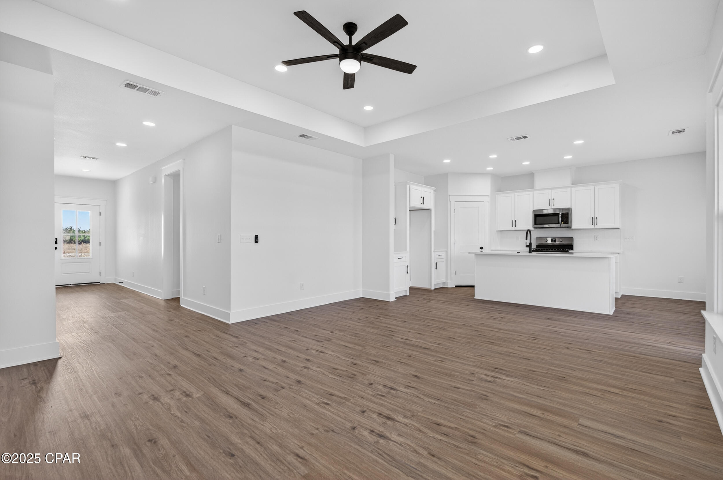 Image 3 For 3078 Lucky Farm Lane