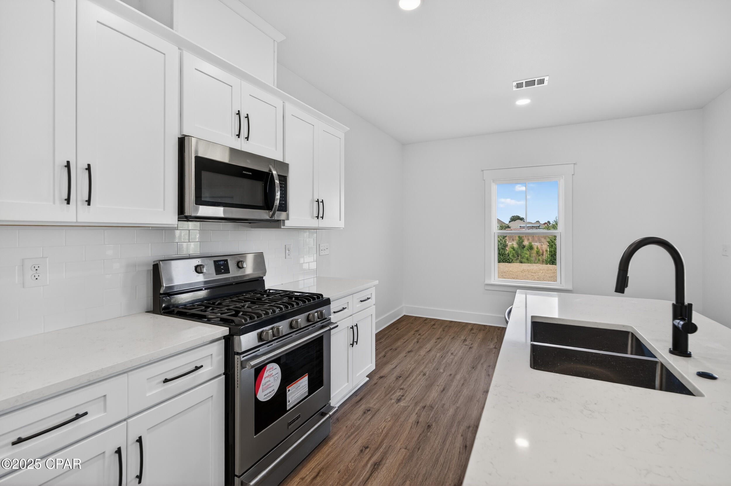 Image 6 For 3078 Lucky Farm Lane